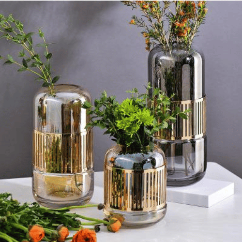 GOLDEN FLOWER VASES
